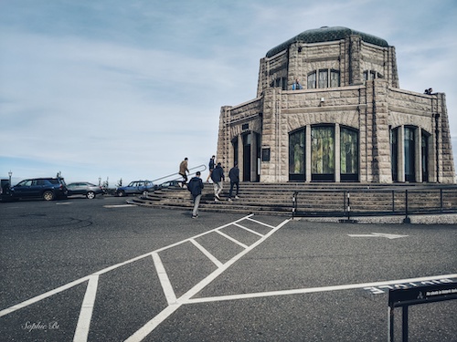 Crown point, OR